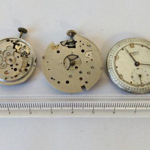 Job Lot of 3 Antique And Vintage Swiss Watch Movements For Spares Repairs NV42 M3