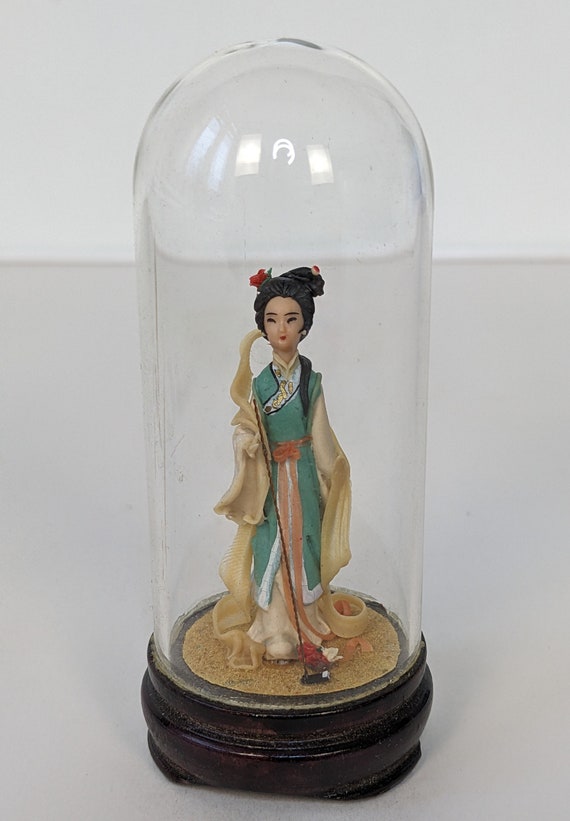 Coalport figurine lady - Gem