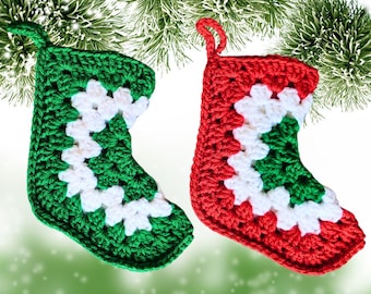 かぎ針編みのクリスマスブーツ、サンタクロースの靴のかぎ針編みの