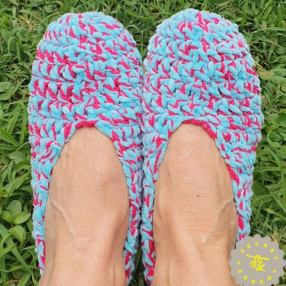 Beginner Crochet Slipper Pattern: Easy DIY Cozy Footwear (PDF Pattern)