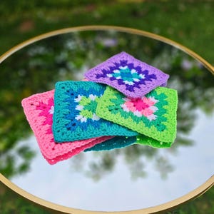 Spiked Stitch Granny Square Pattern, Easy Crochet PDF, No Hole Flat Square, Textured Crochet Pattern for Beginners