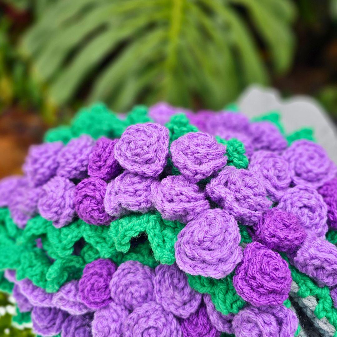 Flower Bouquet Spiral Poncho Crochet Pattern, Beginner Friendly
