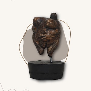 The Venus of Hohle Fels, Prehistoric Sandstone Goddess Figurine, Feminine Divine Energy, Perfect for Spiritual Seekers and Feminism Fans