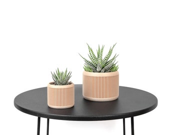 Planter / Flowerpot design and original Vega - Dark wood print - Plant and cactus - Original gift idea