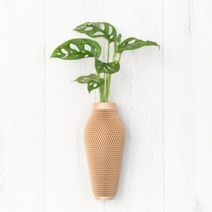 Wooden wall vase, Dried flower vase, Minimalist vase, Wall decoration vase, Propagation station, Plant lover gift, Air plant holder image 8