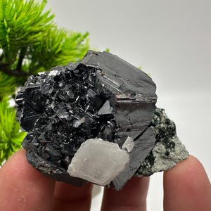 Large Sphalerite whit Calcite on Quartz whit Chlorite,natural,collection mineral specimen,rare crystal,home decor stone,gift minerals