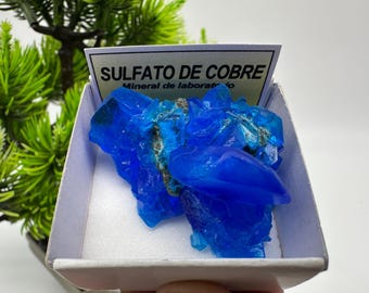 ブルーカルカンサイト鉱物 - ラボ育成展示用鉱物 / 標本 / 結晶 - Etsy