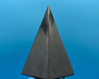 Shungite Pyramid 10cm.Shungite Crystal Pyramid,Healing Crystal,Highly Energetic Metaphysical,EMF Protection,Polished Pyramid,5G Protection