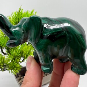 Malachite Elephant Figurine: Vintage Natural Stone Art Object