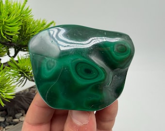 マラカイトの象の置物：ヴィンテージ天然石アートオブジェ - Etsy 日本