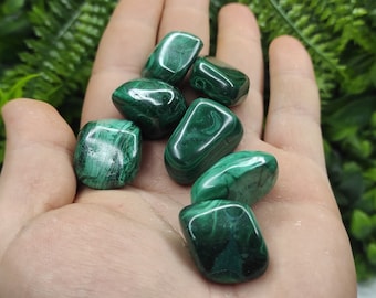 Piedra pulida de malaquita del Congo 100 % genuina - Cristales de malaquita - Piedra de malaquita - Cristales y piedras preciosas curativas, recuerdo para decoración del hogar