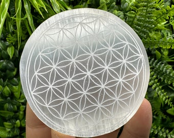 Piatto in selenite Fiore della Vita: Ricarica dei cristalli e purificazione delle pietre