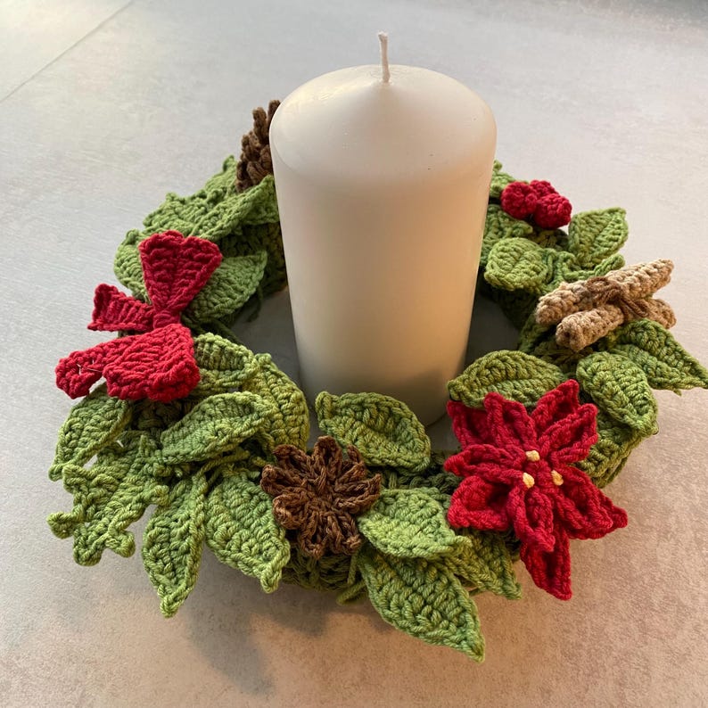 Christmas Wreath Crochet Pattern Holiday Ornaments DIY (PDF Pattern