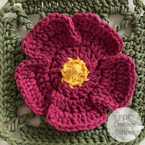 Hollyhock Crochet Pattern Granny Square - Floral Elegance for DIY Crafts and Boho Decor