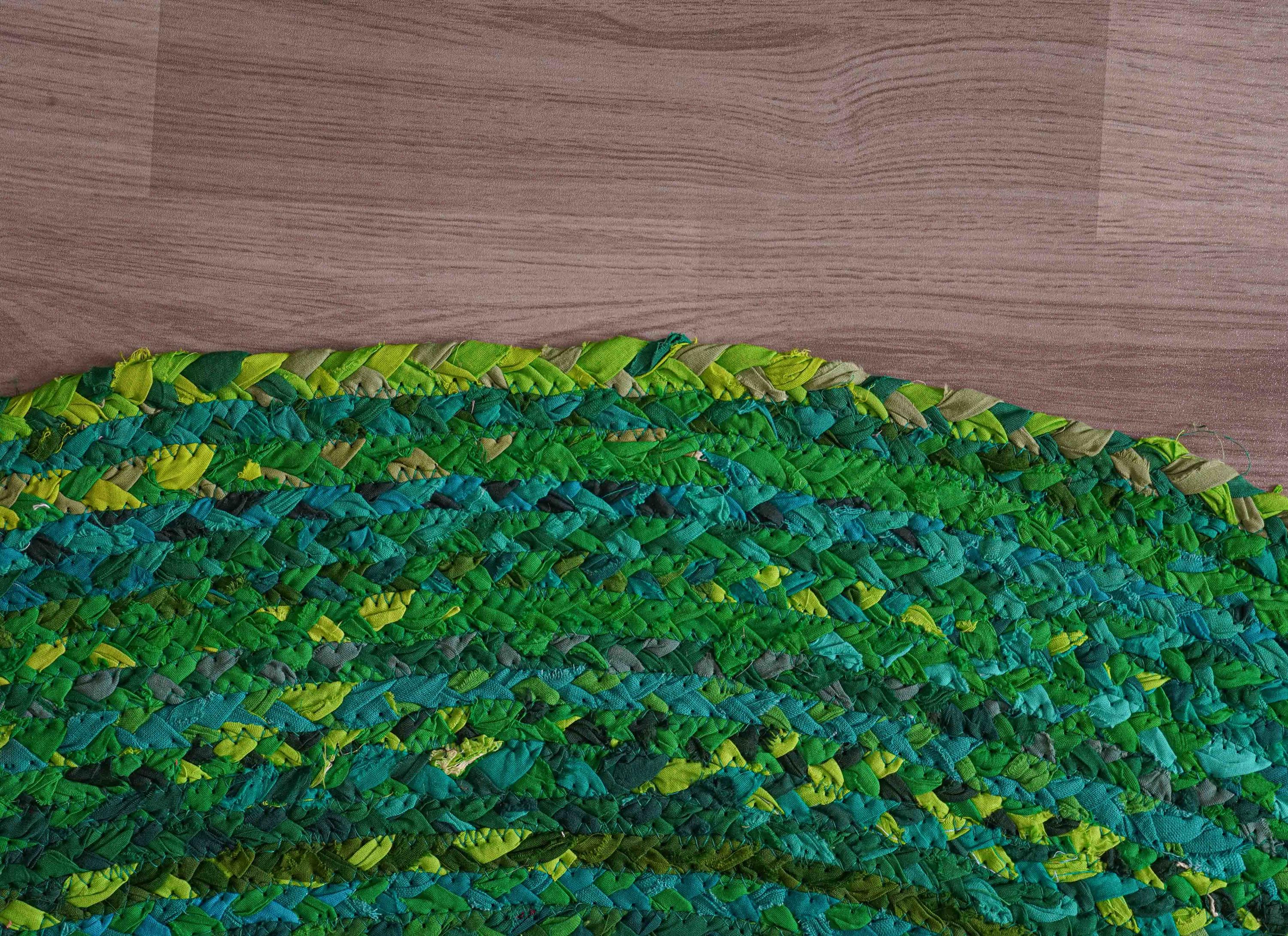 Handmade Circular Rug Handmade Green Chindi Round Rugs, 5 X 5 Ft Area Circle Carpet for Room ...