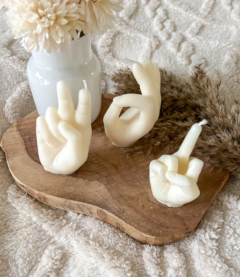 Peace/Frieden All Right and middle finger hand candle made of rapeseed wax in Bohoo style for your apartment Set der 3 Kerzen