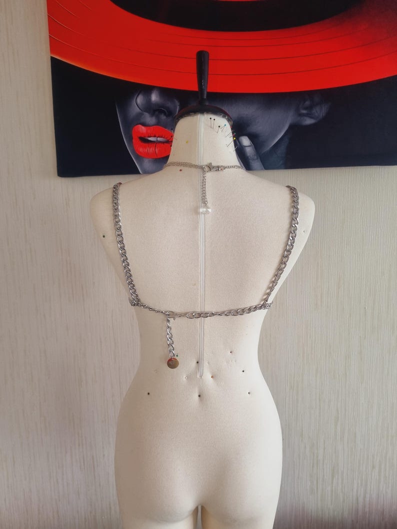 Behatop met kristallen kralen: bruidsketting, burleske sieraden afbeelding 7