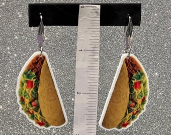 Aretes de taco de resina: Joyas ligeras y divertidas de comida