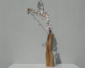 15” modern wooden vase - decorative home accent for dried flowers