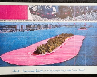 Christo "Surrounded Islands Project voor Biscayne Bay Miami Florida" Formaat 99 x 63,5 cm. 38,9" x 25" Vintage kleurenposter