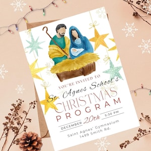 Pode incluir: Um convite para o programa de Natal com uma ilustração em aquarela da cena da Natividade. O convite inclui o texto "St. Agnes School's Christmas Program" e os detalhes do evento.