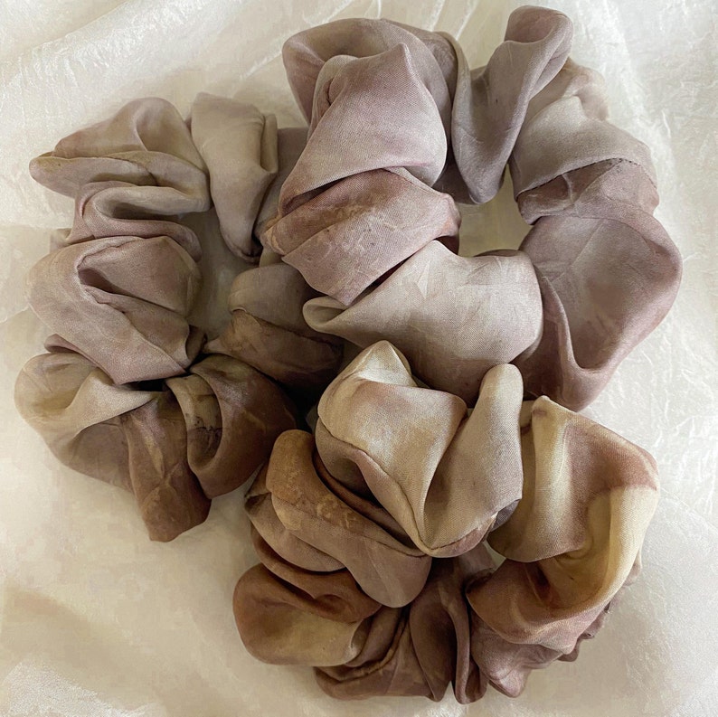 Pure silk handmade scrunchies, large size, naturally dyed, eco printed, synthetic-free, sustainable accessories in natural colours Silver Grey