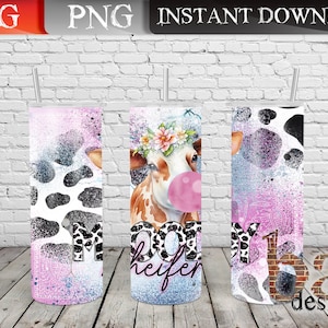 Può includere: Tre design di sublimazione per un bicchiere da 20 oz con una mucca con una bolla rosa, stampa di mucca e uno sfondo rosa e blu con mattoni e stampa di mucca. I design sono per un bicchiere di sublimazione.