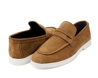 Mocasines de gamuza marrón hechos a mano para hombre – Clásicos mocasines casuales de lujo sin cordones
