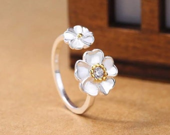 Camellia Fleur Feuilles oxydé Argent Sterling Empilable Band Ring Camellia Fleur Feuilles oxydé Argent Sterling Empilable Band Ring