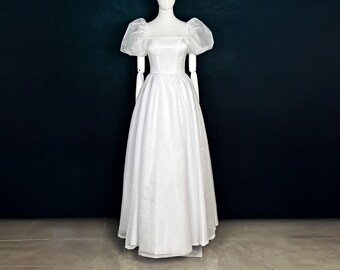 Made-To-Measure 1950s Elegant Puff Sleeves White Evening Gown