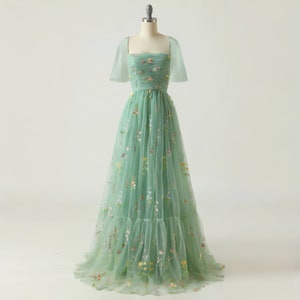 Handmade Ditsy Floral Light Green Tulle Gown, High-Quality Guaranteed Sleeve Style