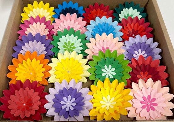 Paper Flower Craft Project: Floral Garland - Koch & Co Blog