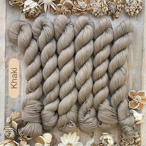 Fil de coton Pima DK biologique teint à la main • Coloris uniques Khaki