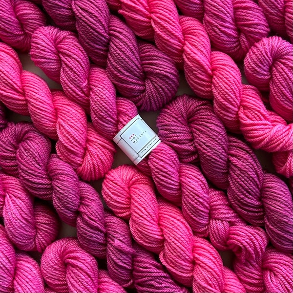 HMYC Worsted | Hand Dyed Mini Skeins | Spark - 100% Organic Merino Wool Yarn | Magenta, Fuchsia, Fuchenta