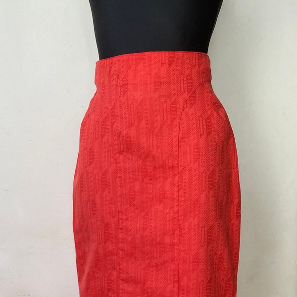 Vintage 80s 90s Hight Waist Midi Skirt by Martinelli | Made in Finland | Comfy Casual Red Summer Skirt | Beautiful Woven Fabric | D 38 USA 8