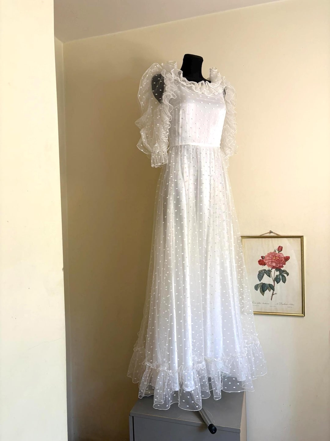 Robe de mariée blanche VERA MONT vintage des années 70 avec