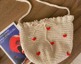 Handmade Crochet Strawberry Bucket Bag: Kawaii Cotton Crossbody Purse