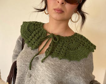 Green Crochet Lace Collar, Detachable Sweater Collar, Handmade Neckwear, Fall Winter Layering Accessory