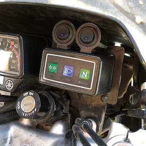 Pannello di montaggio dell&#39;interruttore a bilanciere Yamaha TW200