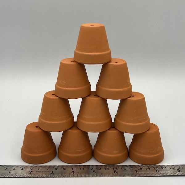 10 pack mini terra cotta pots for orchids, succulents, or craft projects.  3cm (~1”) and 4.5cm (~2”).