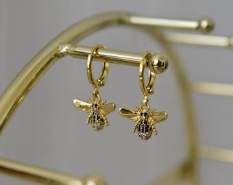 Gold Bee Hoop Earrings Bee Pendant Necklace SET Beaded Gold Minimalist Hoop Earrings Animal Charm WATERPROOF Jewelry Luck Love Birthday Gift