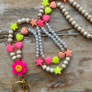 Retro Daisy Wood, Pearl, Brights, Gold lanyard - customize to say what you’d like