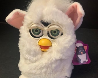 White Furby Vintage 1998 Model 70-800 with tags on, tested