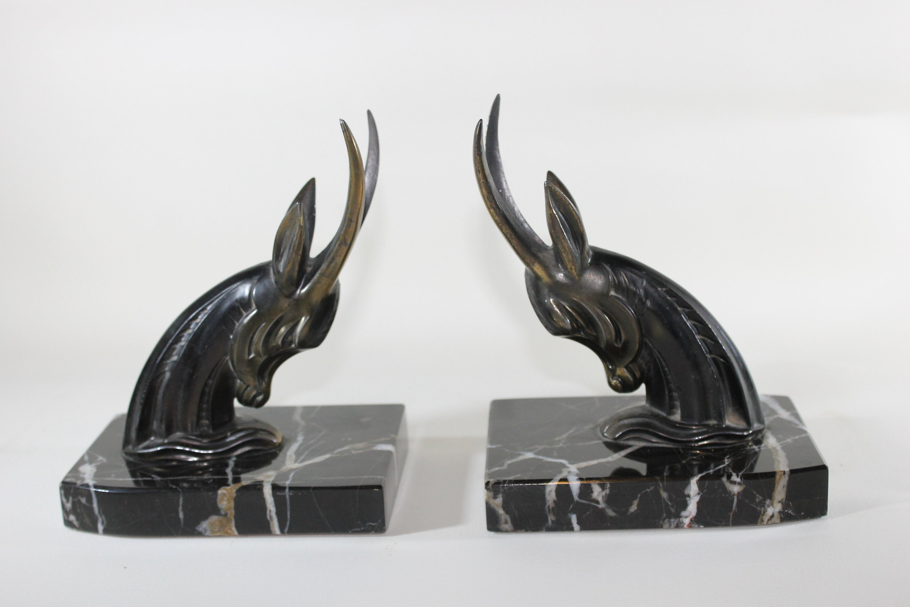 Paire de Serre Livre Tete d'antilope