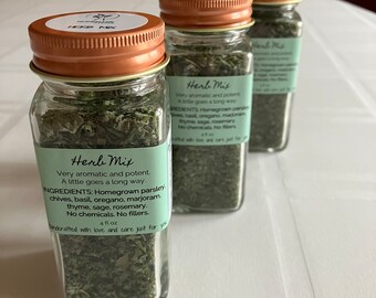 All Purpose Herb Mix (4 fl oz) Organically homegrown.