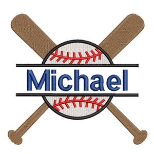 Op de afbeelding: Honkbalthema-ontwerp met een honkbal met rode stiksels, gekruiste houten knuppels en de naam "Michael" in blauw. Ideaal voor sportfans, tegen een witte achtergrond.