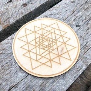 Sri Yantra , wood chakras crystal grid, Sacred Geometry, altar decoration, wall decor, spiritual décor for home, original gift