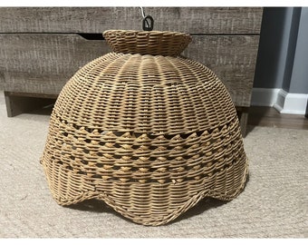 Vintage Wicker Rattan Hanging Shade Lamp Light swag boho Mid Century mod Woven