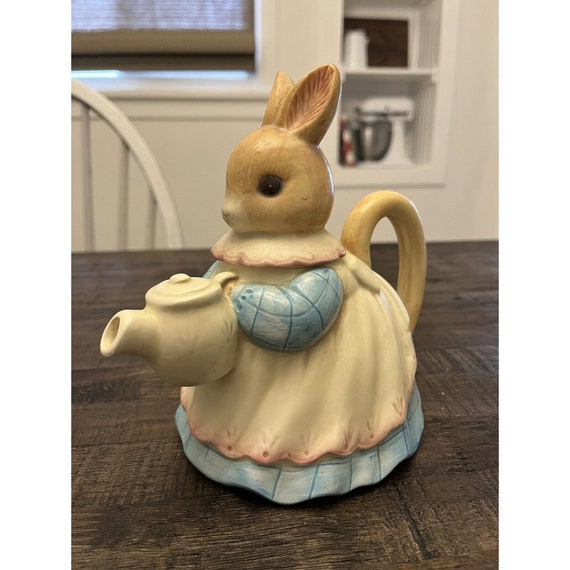 Vintage Ceramic Teapot Bunny Rabbit Fetching Tea by Takahashi Etsy