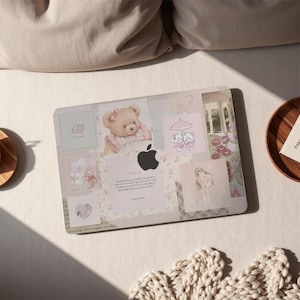 Cute Bear Scrapbook MacBook Case Apple Laptop Sleeves Laptop Case MacBook Air 15/13 Pro 13/14/15/16 2020 M2 2022 2025 M4 Custom Macbook Case